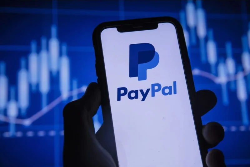 PayPal's Stock: Another Day, Another Baffling Price Swing